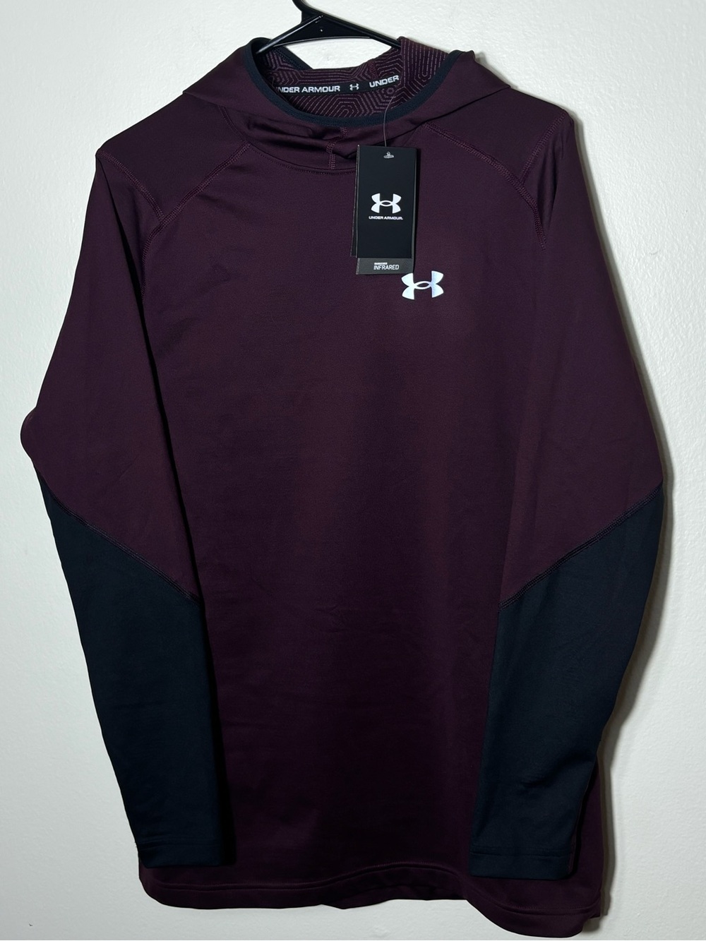Under Armour ColdGear Fitted Hooded Pullover Hoodie L Long Sleeve Men NWT